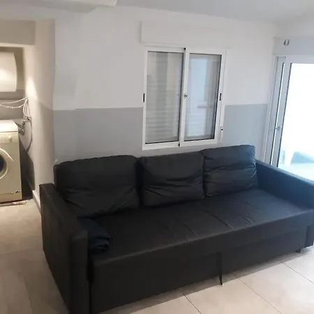 Cozy Apartment With Terrace Ariqus City L'Hospitalet de Llobregat Exterior photo
