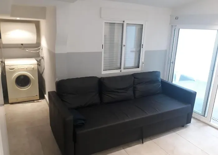 Cozy Apartment With Terrace Ariqus City